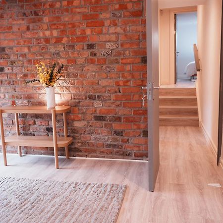 Spire Entire Attic Apartment No Kitchen 더블린 외부 사진
